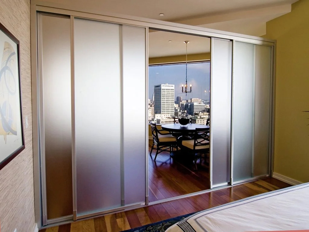 Sliding Doors Image