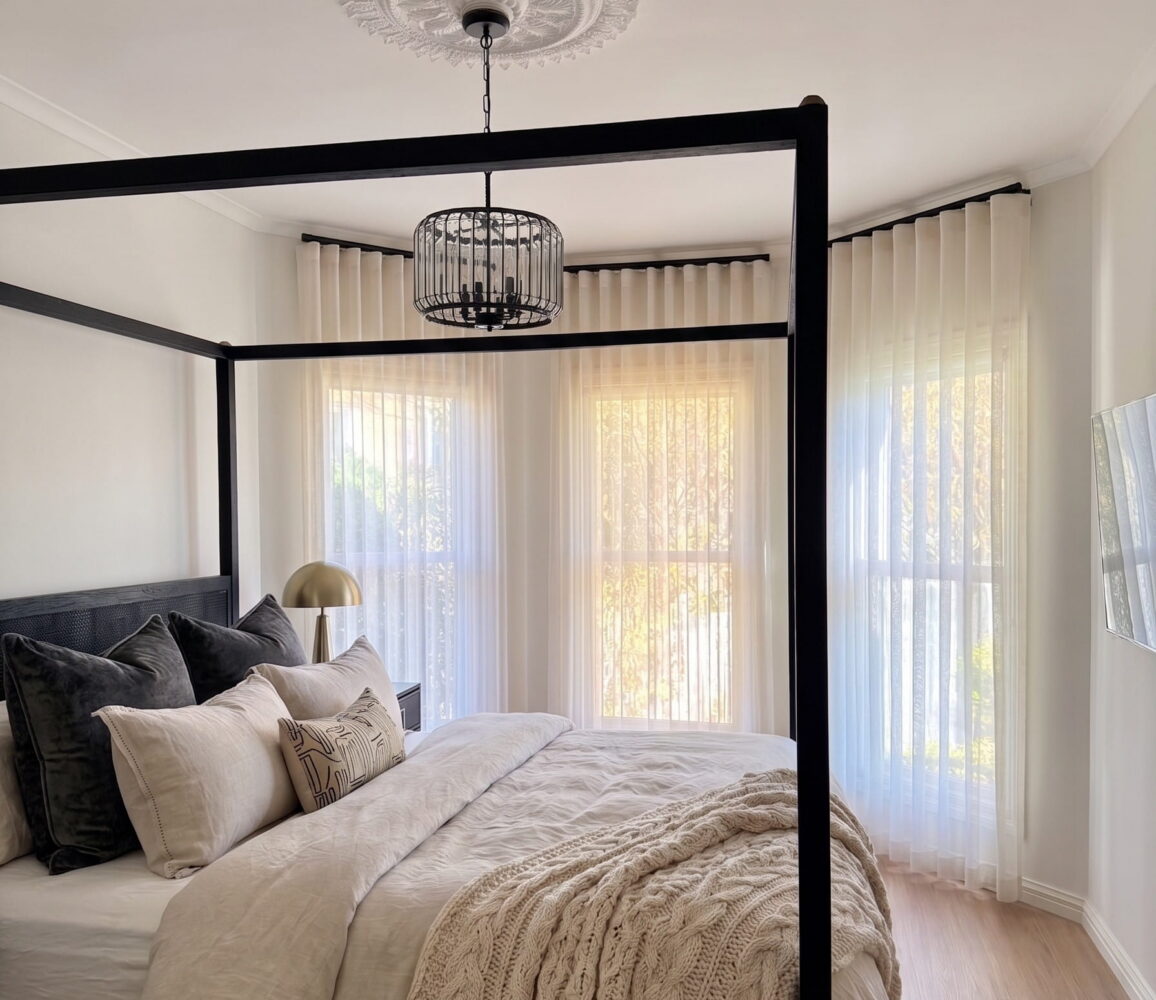 S-Fold_Curtains_Main_Bedroom