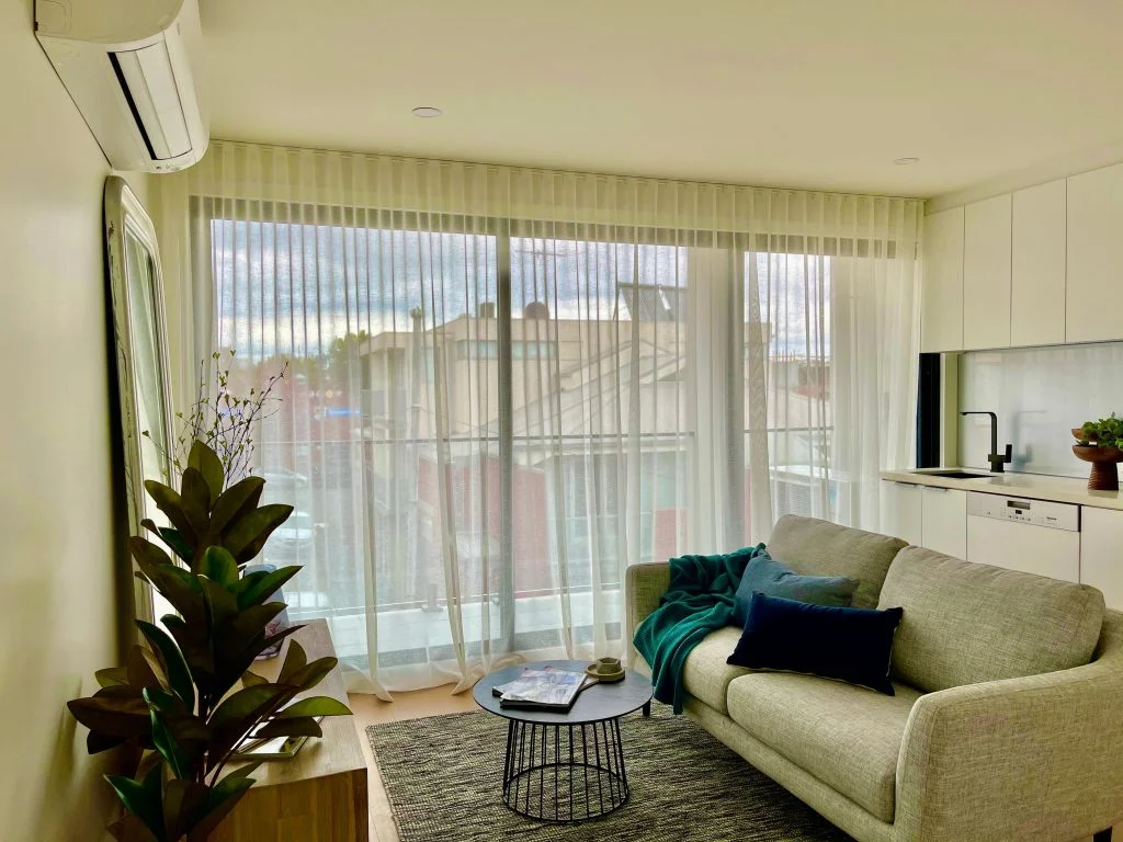6 Benefits Of Sheer Curtains In Your Home