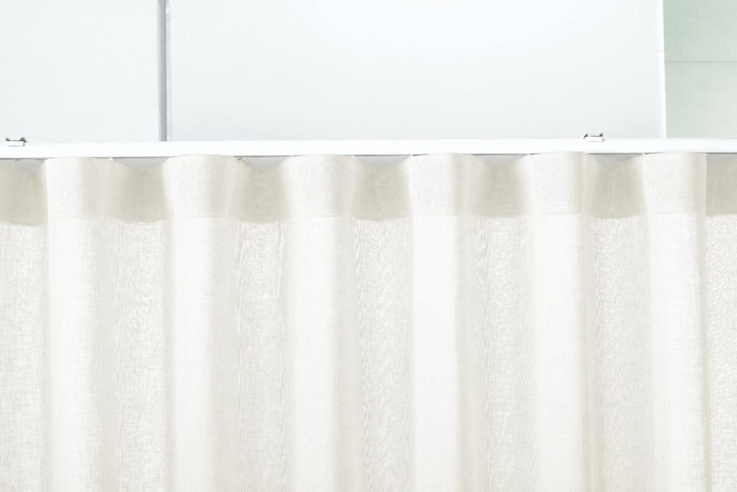 White Sheer Wave-Fold