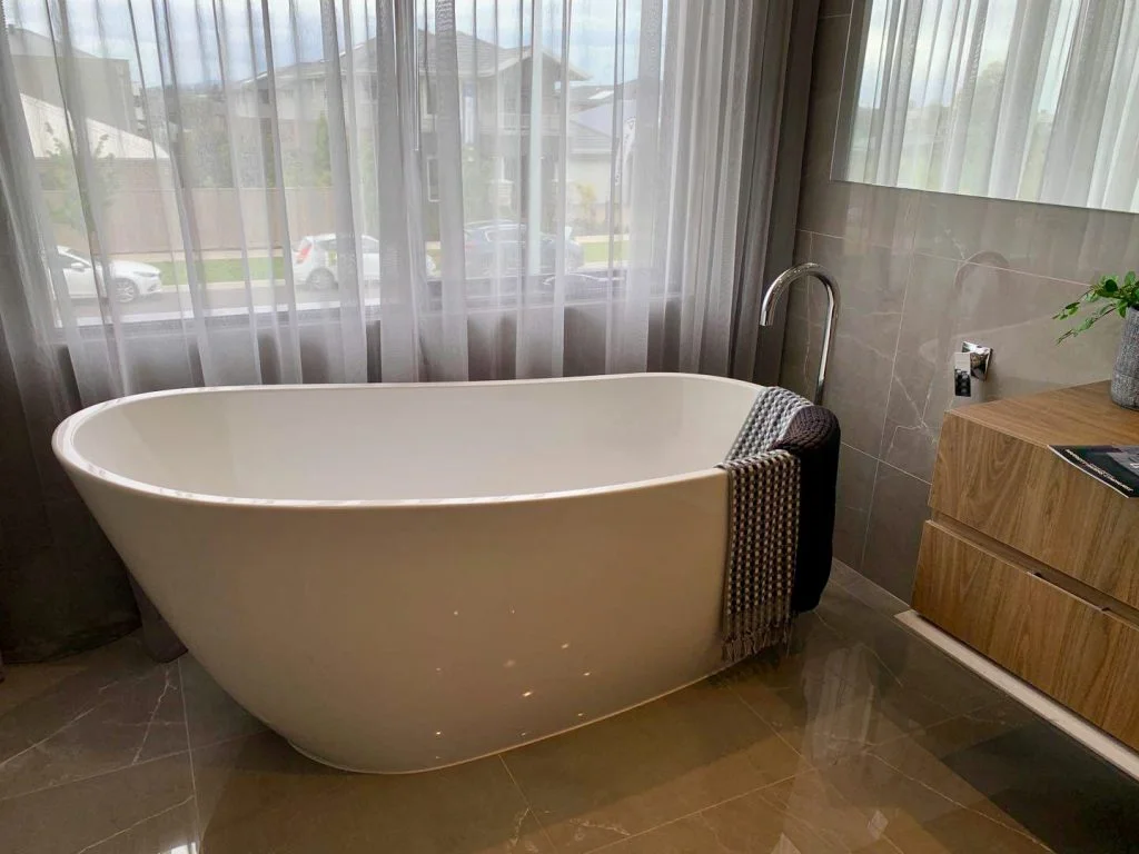 6 Benefits Of Sheer Curtains In Your Home
